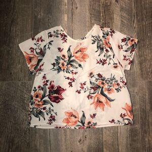 Women’s Abercrombie and Fitch Floral Top short sleeved
